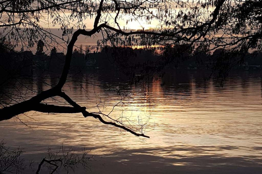 Dachwohnung Mit Wasserblick Und Eigenem Bootssteg 베를린 외부 사진
